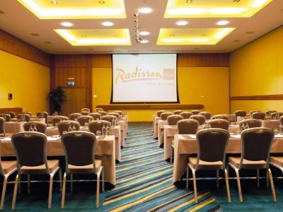 Radisson Blu Hotel, 4* Athlone
